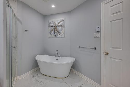 Salle de bains - 40 Rue De La Flandre, Blainville, QC - Indoor Photo Showing Bathroom