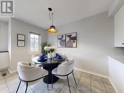 20B - 51 Northern Heights Drive, Richmond Hill, ON - Indoor Photo Showing Dining Room