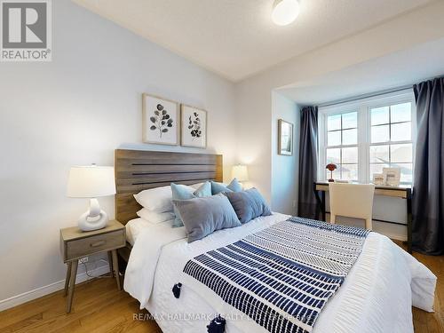 20B - 51 Northern Heights Drive, Richmond Hill, ON - Indoor Photo Showing Bedroom