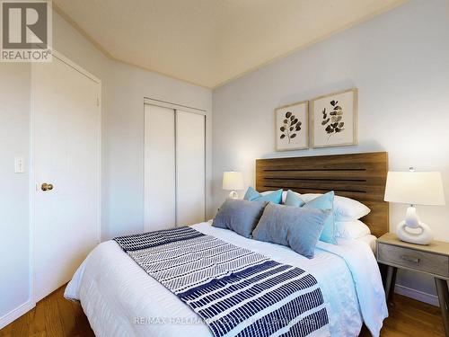 20B - 51 Northern Heights Drive, Richmond Hill, ON - Indoor Photo Showing Bedroom