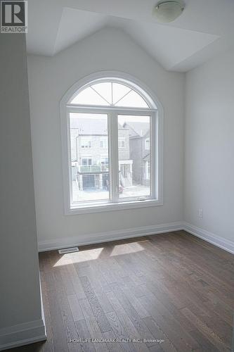 132 Seguin Street, Richmond Hill, ON - Indoor Photo Showing Other Room