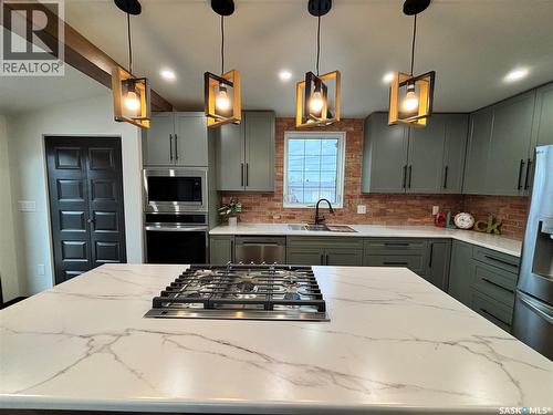 724 St Annes Avenue, Bruno, SK - Indoor Photo Showing Kitchen With Upgraded Kitchen