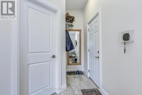 247 Robert Street, Hamilton, ON - Indoor Photo Showing Other Room