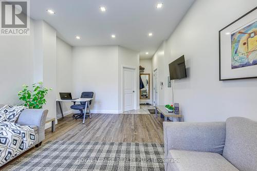 247 Robert Street, Hamilton, ON - Indoor