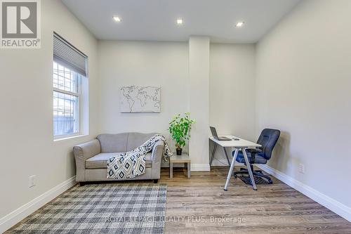 247 Robert Street, Hamilton, ON - Indoor