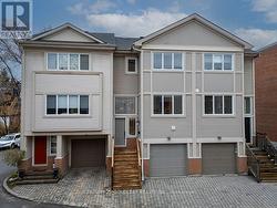 4 SCHOOLHOUSE PRIVATE  Ottawa, ON K1M 2J5