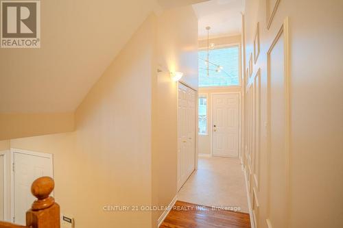 4 Schoolhouse Private, Ottawa, ON - Indoor Photo Showing Other Room
