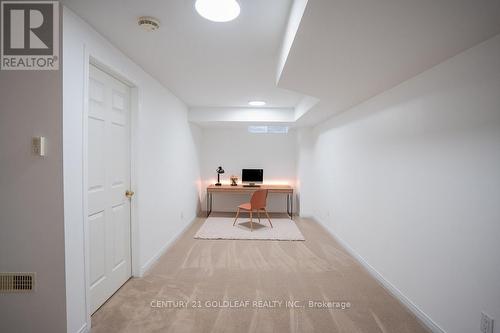 4 Schoolhouse Private, Ottawa, ON - Indoor Photo Showing Other Room