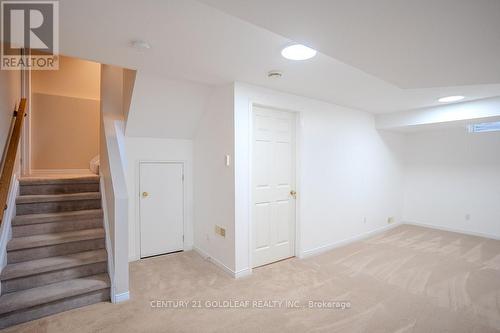 4 Schoolhouse Private, Ottawa, ON - Indoor Photo Showing Other Room