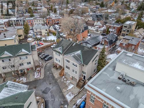 4 Schoolhouse Private, Ottawa, ON - Outdoor