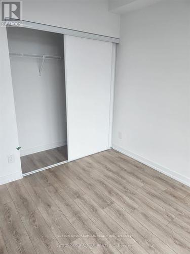 608 - 500 Dupont Street, Toronto, ON - Indoor Photo Showing Other Room