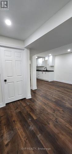 154 Bristol Road E, Mississauga, ON - Indoor Photo Showing Other Room