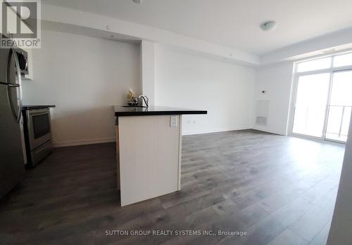 437 - 101 Shoreview Place, Hamilton, ON - Indoor