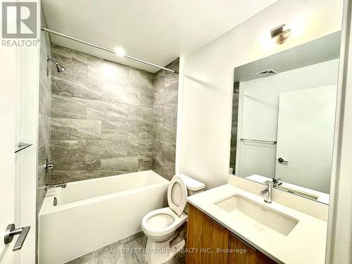 2302 - 395 Square One Drive, Mississauga, ON - Indoor Photo Showing Bathroom