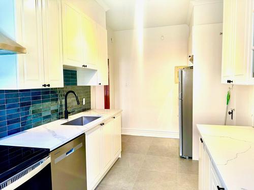 Kitchen - 2-388 Av. Olivier, Westmount, QC - Indoor Photo Showing Kitchen