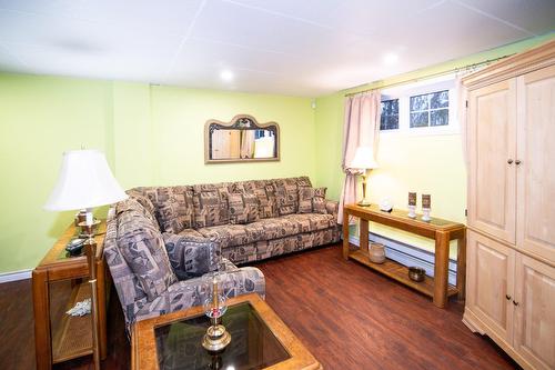 Salle familiale - 1000 Rue Des Champs, Sainte-Hélène-De-Kamouraska, QC - Indoor