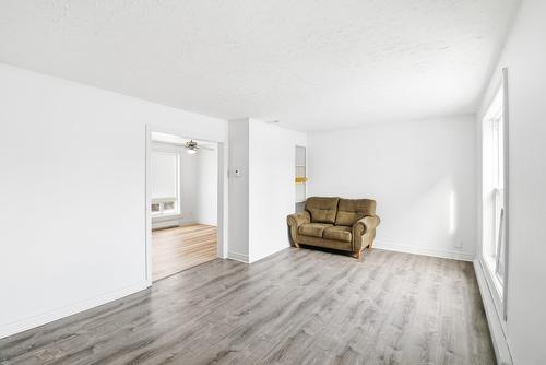 Living room - 177 Rue Dorchester, Gatineau (Buckingham), QC - Indoor