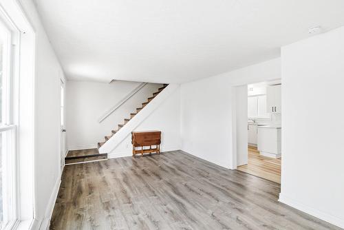 Living room - 177 Rue Dorchester, Gatineau (Buckingham), QC - Indoor Photo Showing Other Room