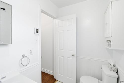 Bathroom - 177 Rue Dorchester, Gatineau (Buckingham), QC - Indoor Photo Showing Bathroom