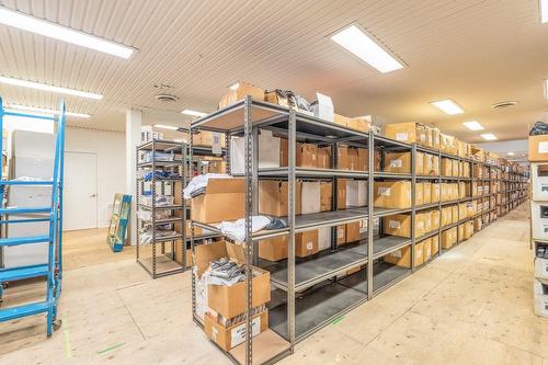 Commerce - 40  - 42 Rue Wellington N., Sherbrooke (Les Nations), QC 