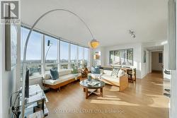 3006 - 15 GREENVIEW AVENUE  Toronto, ON M2M 4M7