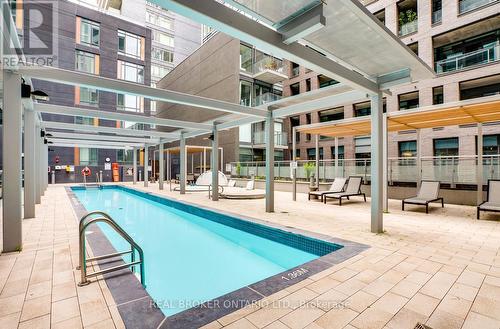 215 - 525 Adelaide Street W, Toronto, ON -  With In Ground Pool