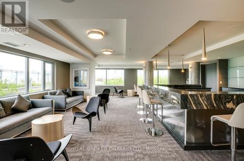 215 - 525 Adelaide Street W, Toronto, ON - Indoor