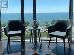 1405 - 103 THE QUEENSWAY  Toronto, ON M6S 5B3