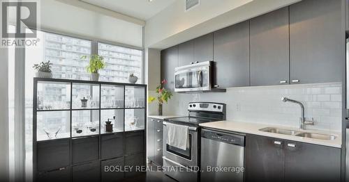 1405 - 103 The Queensway, Toronto, ON - Indoor Photo Showing Kitchen With Double Sink With Upgraded Kitchen