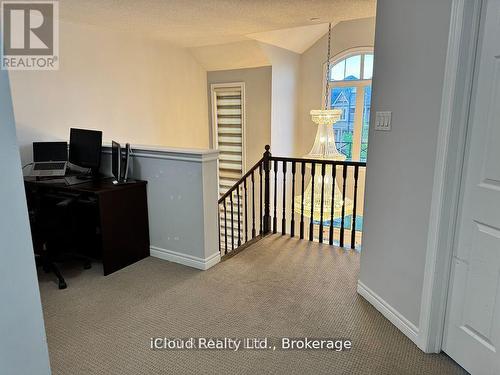 27 Tysonville Circle, Brampton, ON - Indoor Photo Showing Other Room