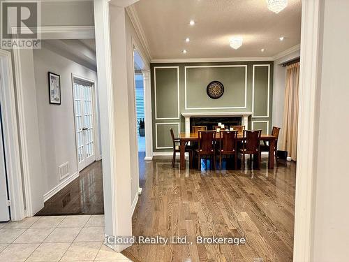 27 Tysonville Circle, Brampton, ON - Indoor