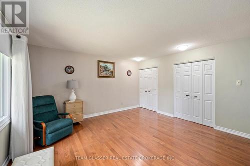 41 - 55 Fiddlers Green Road, London North (North P), ON - Indoor