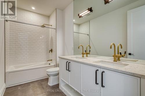 169 Edgewater Boulevard, Middlesex Centre (Kilworth), ON - Indoor Photo Showing Bathroom