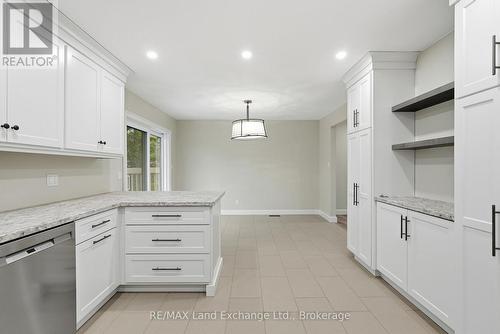 25 Dirstien Street N, Brockton, ON - Indoor Photo Showing Kitchen