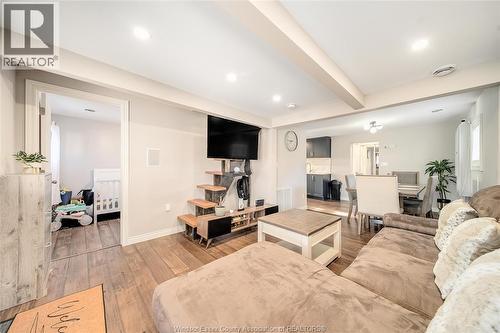 845 Arthur, Windsor, ON - Indoor