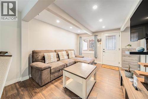 845 Arthur, Windsor, ON - Indoor