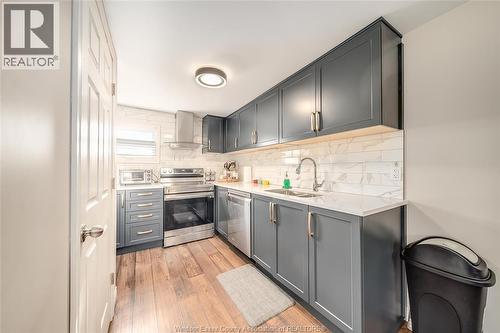 845 Arthur, Windsor, ON - Indoor Photo Showing Kitchen