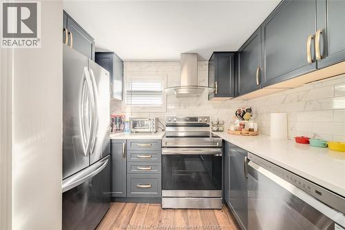 845 Arthur, Windsor, ON - Indoor Photo Showing Kitchen