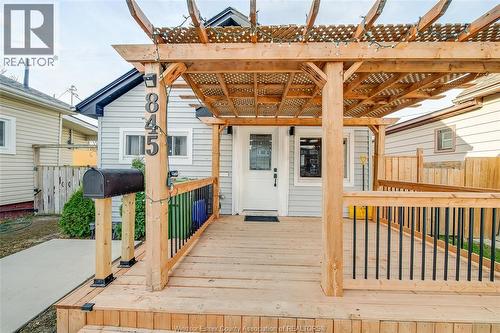 845 Arthur, Windsor, ON - Outdoor With Exterior