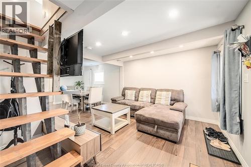 845 Arthur, Windsor, ON - Indoor