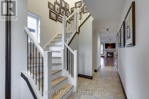 2701 Bateman Trail, London South (South W), ON - Indoor Photo Showing Other Room