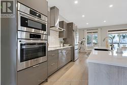 Bosch appliances; microwave oven & convection oven - 