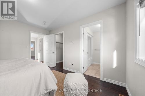 121 Kanvers Way, Greater Napanee (Greater Napanee), ON - Indoor Photo Showing Bedroom