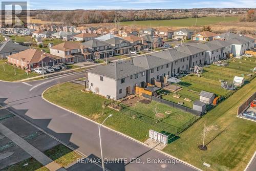 121 Kanvers Way, Greater Napanee (Greater Napanee), ON - Outdoor With View