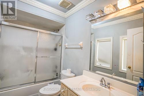 5969 Rayshaw Crescent, Mississauga, ON - Indoor Photo Showing Bathroom