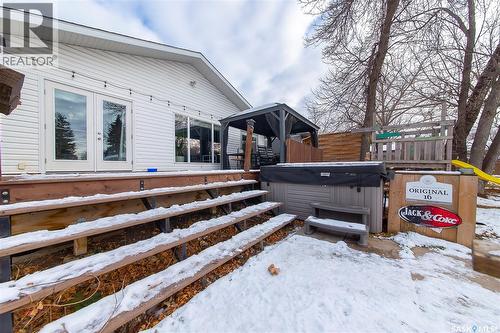 92 Morris Drive, Saskatoon, SK - Outdoor