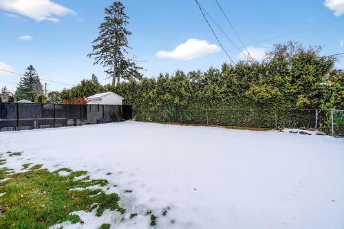 Cour - 1865 Rue Ferrier, Laval (Chomedey), QC - Outdoor