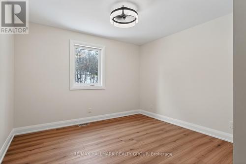 1625 Royal Orchard Drive, Ottawa, ON - Indoor Photo Showing Other Room