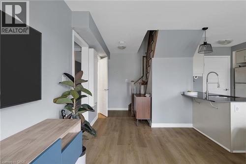 904 Apple Hill Lane, Kitchener, ON - Indoor Photo Showing Other Room