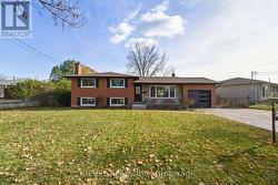 20 BISHOPS ROAD  St. Catharines (Vine/Linwell), ON L2M 1T9